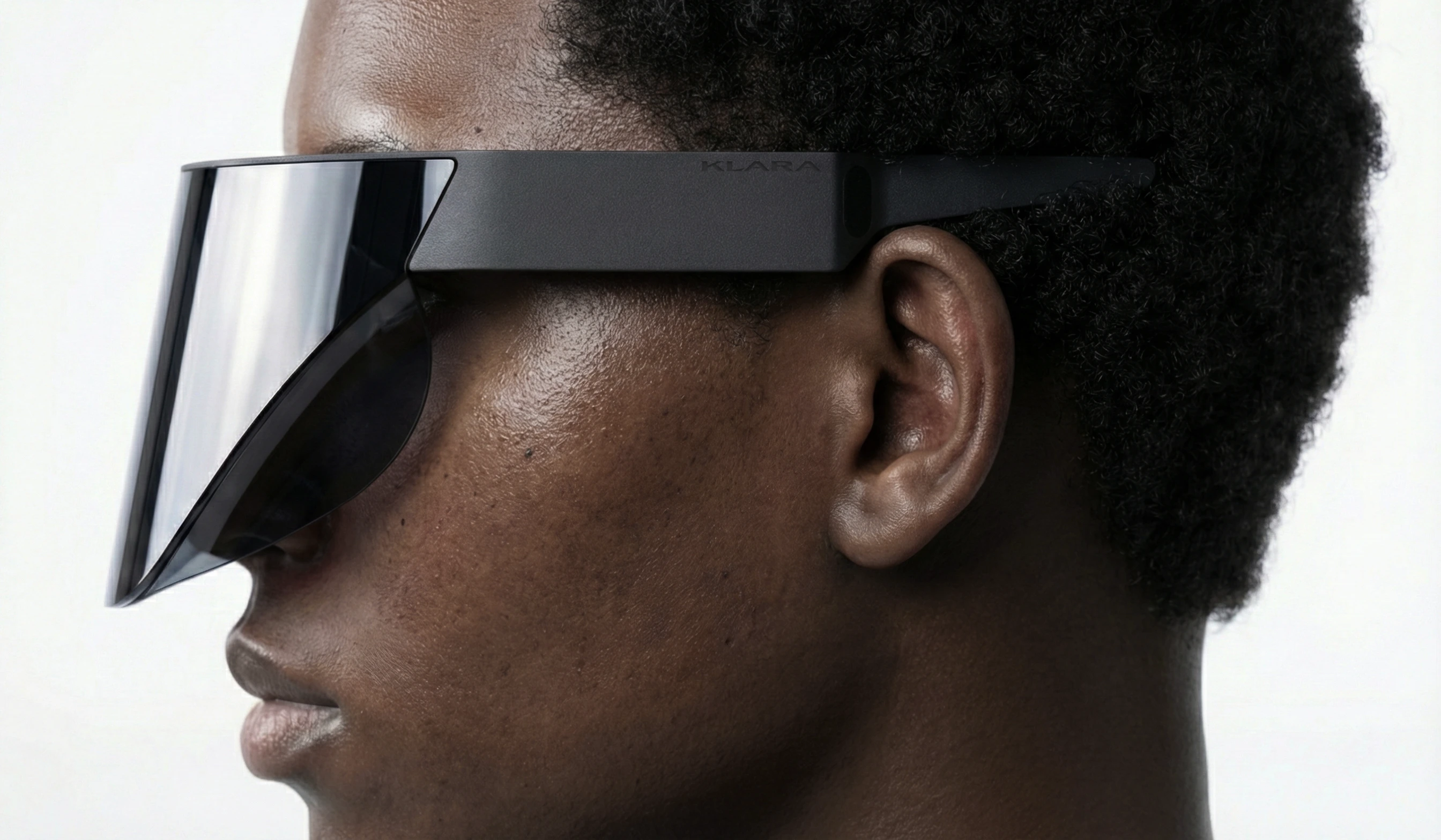 Air purifying glasses